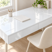 Céladon — nuance 8, adhésif décoratif appliqué sur bureau